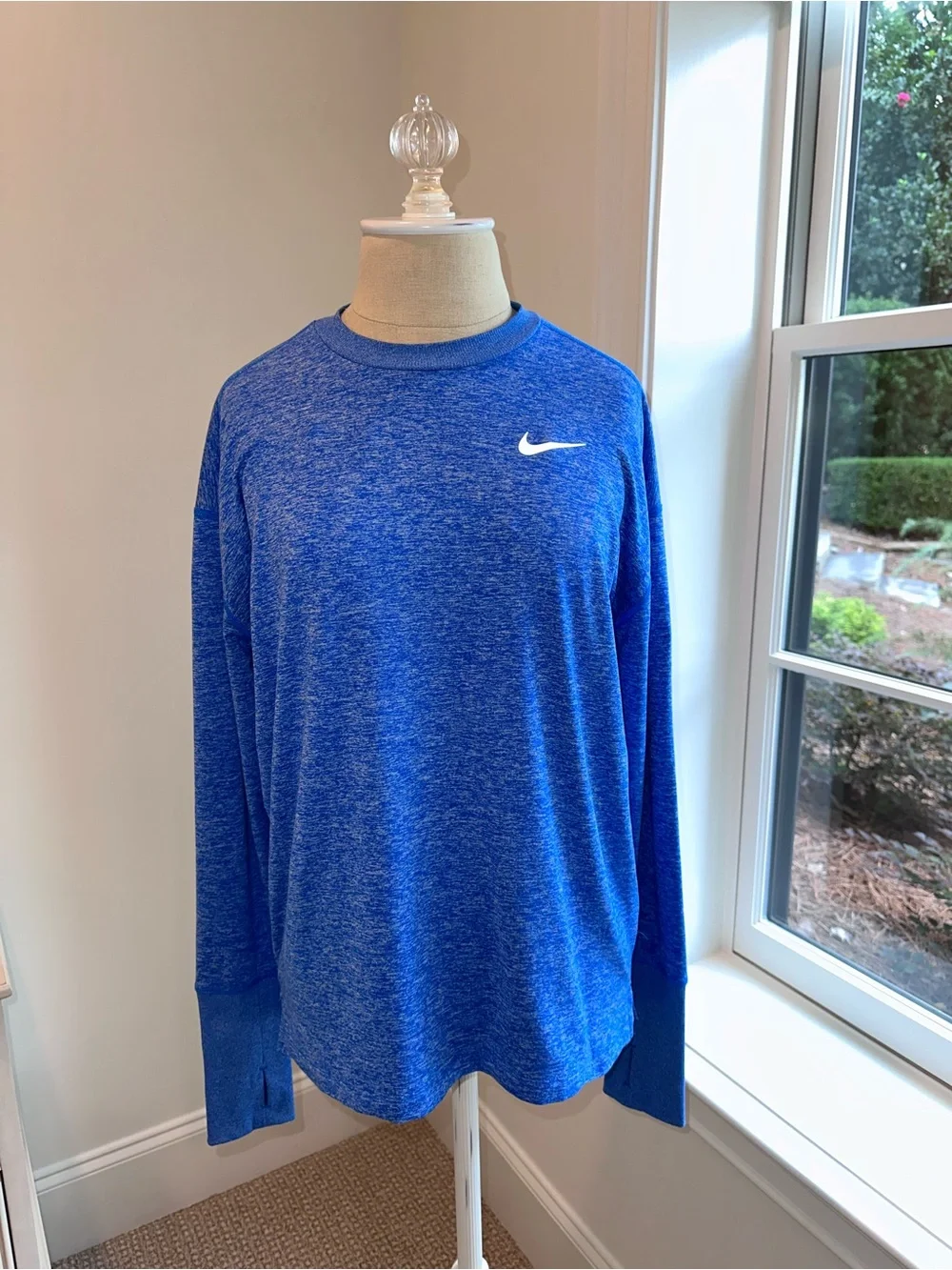Nike Women’s Royal Blue Heather Long-Sleeve Training Top